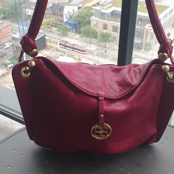 BCBG MaxAzria leather shoulder bag - Picture 2 of 8